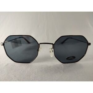Prive Revaux The Heat Octagon Sunglasses Gunmetal Polarized Anti-Blue Light NWT